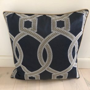  Pude /Sofapude / Designpude med cirkler i bl�.