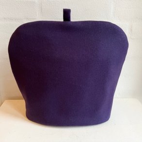 Teh�tte i lilla uld.