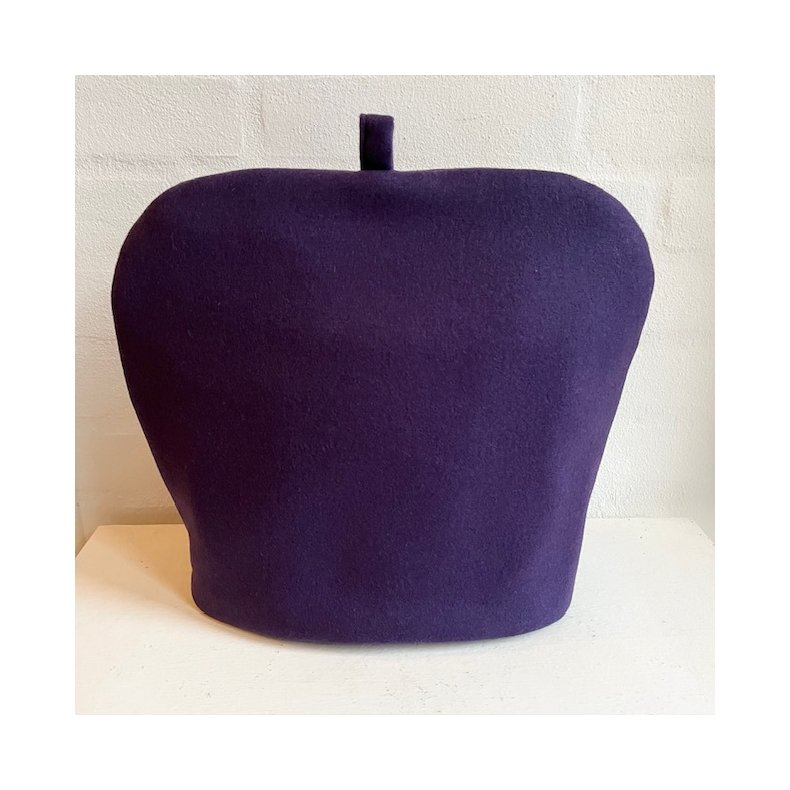 Teh�tte i lilla uld.