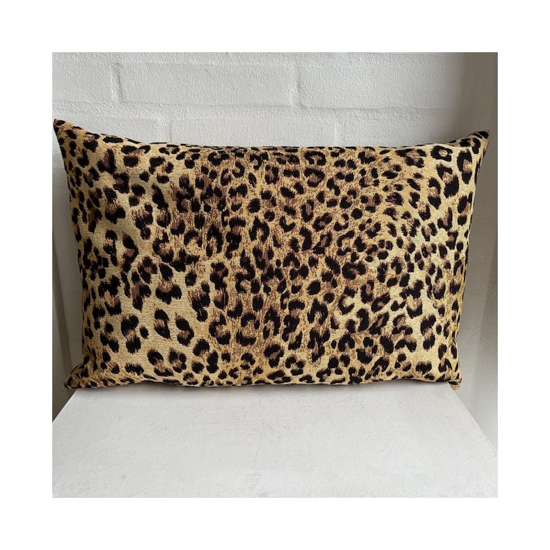 Pude , sofapude , designpude i gobelin med leopard mnster.